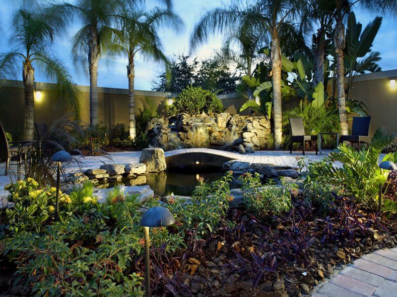 Courtyard Tampa Oldsmar Hotel Exterior photo