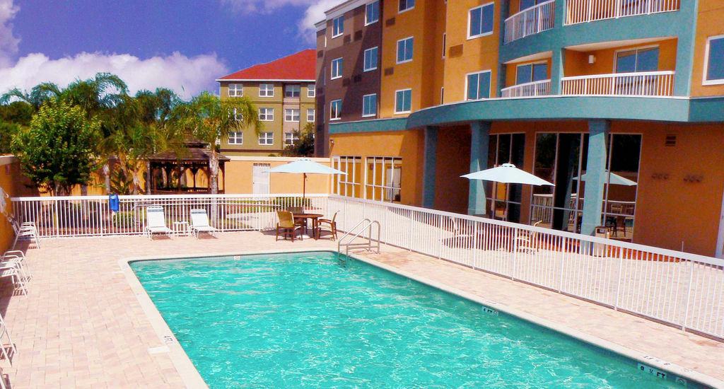 Courtyard Tampa Oldsmar Hotel Exterior photo